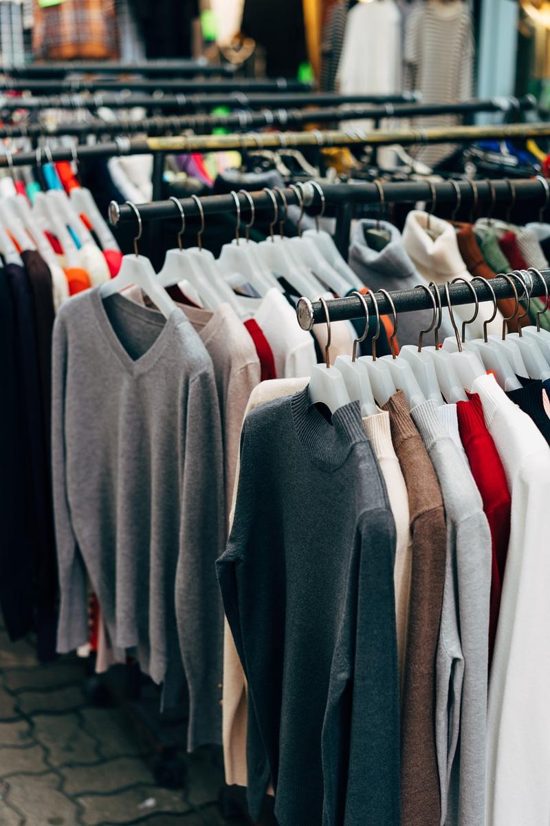 online shopping-009c54a1650d466e898c717e7a69fba4.jpg online shopping
